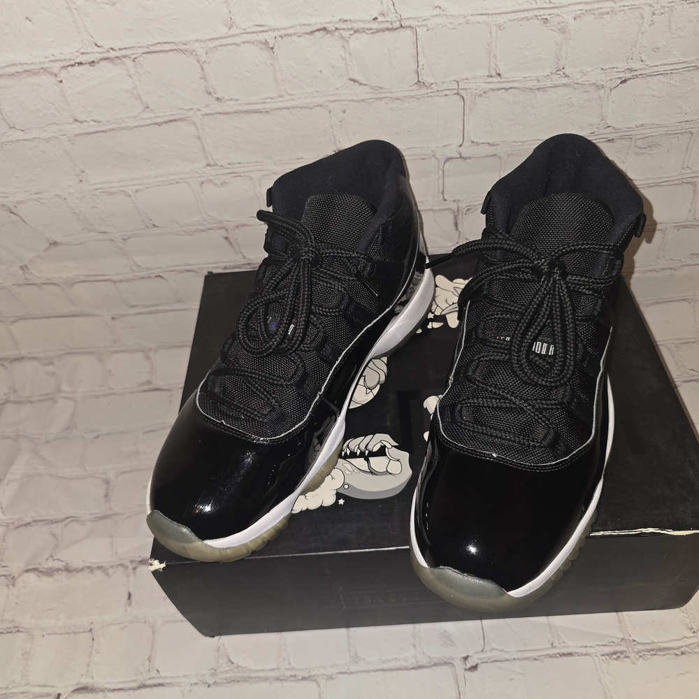 Air Jordan 11 Retro